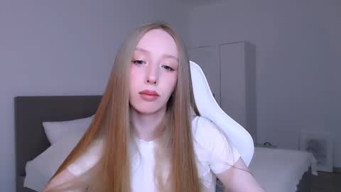 Luna online show from March 28, 8:30 pm