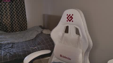 luna_loveeee online show from April 14, 4:29 am