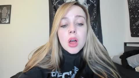 Luna online show from November 18, 6:18 am