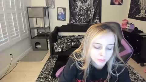 Luna online show from March 15, 12:38 am