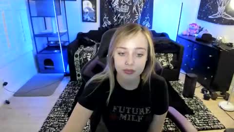 Luna online show from May 8, 2:50 am