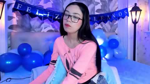 Luna Morgan online show from September 19, 3:19 am