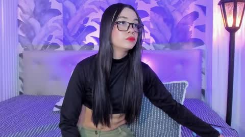 Luna Morgan online show from November 7, 3:28 am