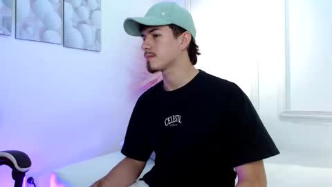 Luna Stanford online show from September 21, 2:13 am