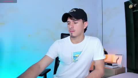 Luna Stanford online show from December 15, 7:29 pm