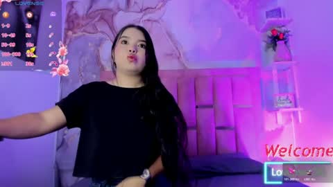 Snapshot of luna_sweeett_ chatting on June 20, 12:52 pm Luna online show from June 20, 12:52 pm