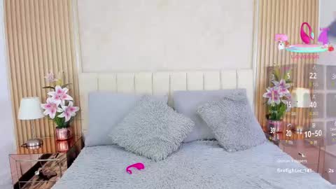 Luna Taylors online show from September 29, 11:04 am