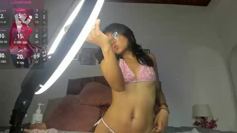 Snapshot of luna_velveth1 chatting on March 10, 2:38 am luna_velveth1 online show from March 10, 2:38 am