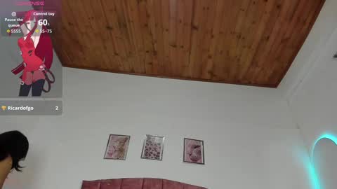 Snapshot of luna_velveth1 chatting on April 3, 10:24 am luna_velveth1 online show from April 3, 10:24 am