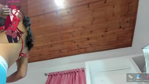 Snapshot of luna_velveth1 chatting on April 8, 10:15 am luna_velveth1 online show from April 8, 10:15 am