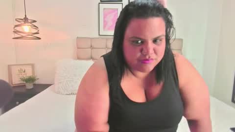 Snapshot of luna_vixen1 chatting on March 1, 7:05 pm LUNA VIXEN online show from March 1, 7:05 pm