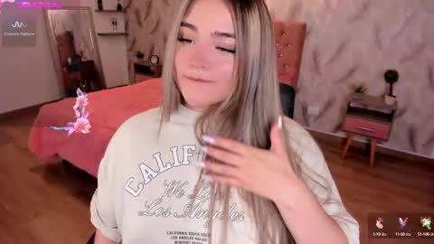 Snapshot of luna_volk chatting on October 10, 3:38 am Luna online show from October 10, 3:38 am