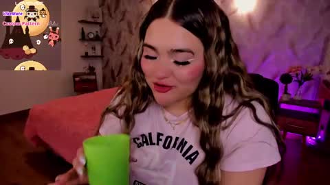 Snapshot of luna_volk chatting on October 16, 3:18 am Luna online show from October 16, 3:18 am