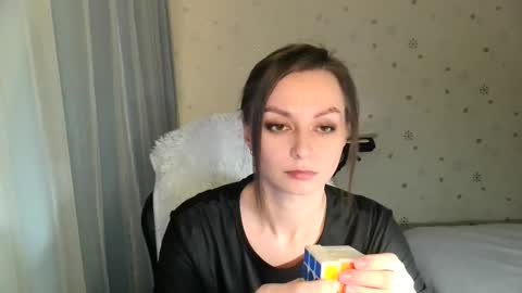 lunaa_bluee online show from October 27, 7:07 pm