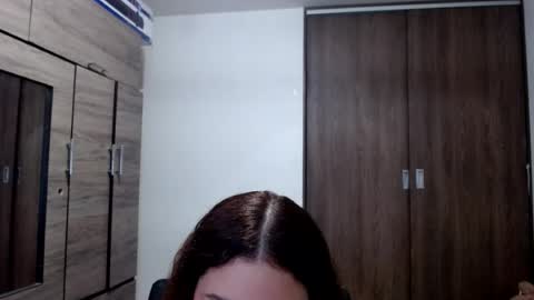 Snapshot of lunaa_sub chatting on July 9, 7:40 pm lunaa_sub online show from July 9, 7:40 pm