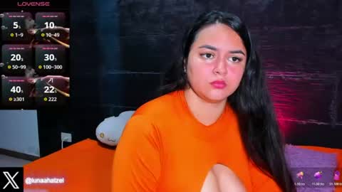 Luna Hatzel online show from June 27, 3:33 am