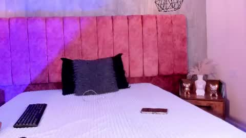 Snapshot of lunaariass chatting on June 25, 7:51 pm luna arias online show from June 25, 7:51 pm