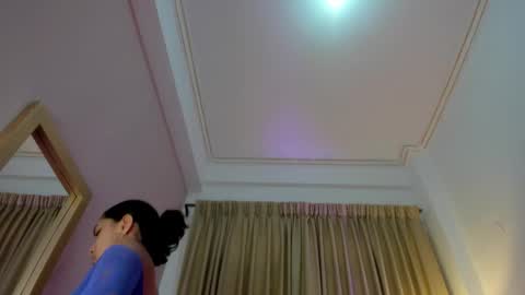 Luna Aspen online show from September 23, 5:49 pm