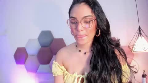 Snapshot of lunaaspen chatting on February 26, 6:18 pm Luna Aspen online show from February 26, 6:18 pm