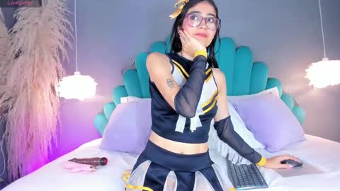 Luna  online show from September 23, 5:27 pm