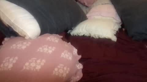 Snapshot of lunadaddysgirl chatting on February 22, 7:40 am Luna Daddys Girl online show from February 22, 7:40 am