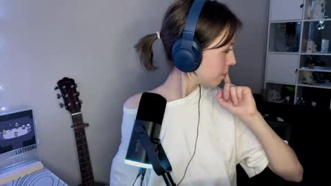 Snapshot of lunagorgon chatting on April 5, 8:17 pm luna online show from April 5, 8:17 pm