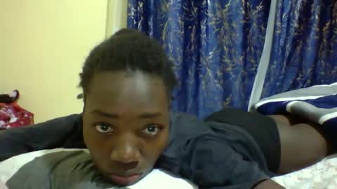 lunah_kitty online show from May 5, 4:31 am