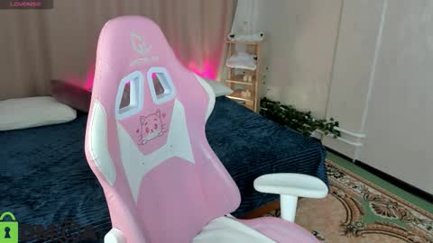 Varvara online show from December 2, 9:36 am