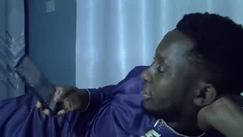 lunalove22_ online show from October 31, 4:41 pm