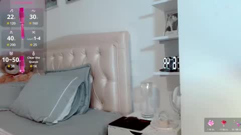 Luna online show from March 8, 11:49 pm