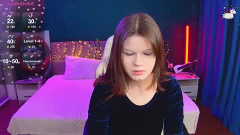 Snapshot of lunamytrend chatting on February 16, 12:01 pm Luna online show from February 16, 12:01 pm