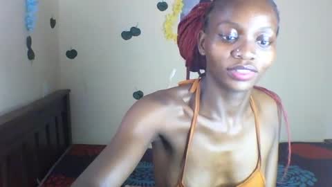 Snapshot of lunanior chatting on June 16, 11:24 am lunanior online show from June 16, 11:24 am