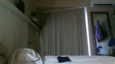 LunaPearl   online show from December 16, 8:19 am