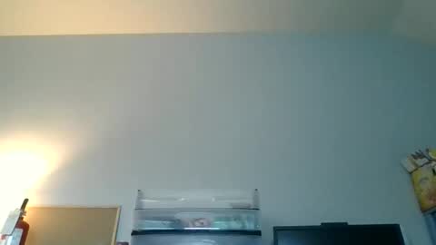 Snapshot of lunapixie2020 chatting on May 10, 11:32 pm lunapixie2020 online show from May 10, 11:32 pm