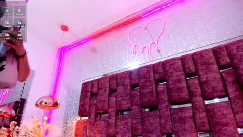 Luna online show from April 11, 7:45 am