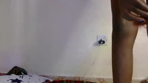 lunargoddess45 online show from April 11, 7:45 am