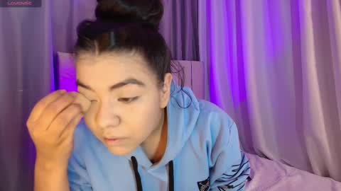  Luna  online show from March 12, 7:06 pm