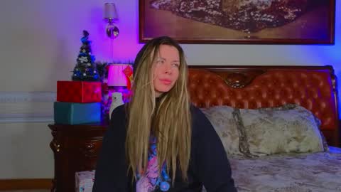 Luna Rishi online show from January 5, 5:27 pm