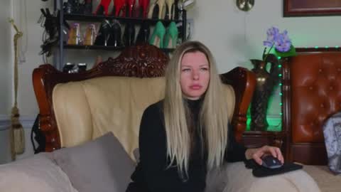 Luna Rishi online show from April 6, 6:14 am