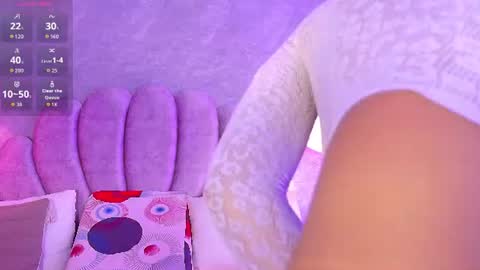 LunaRose-Next Stream at 0545hs GMT online show from July 16, 2:39 am