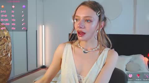 LunaticaBae online show from March 23, 2:37 am