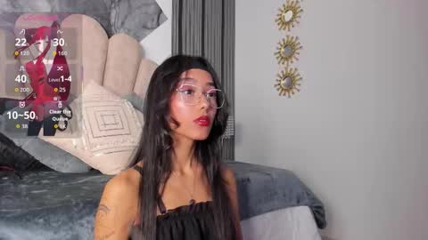 Snapshot of lunavelour_ chatting on March 21, 3:00 am Luna online show from March 21, 3:00 am