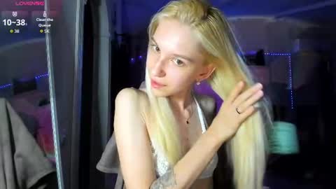 Luna online show from July 10, 8:11 pm