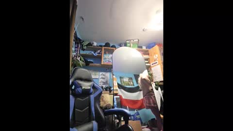 Snapshot of lunaxxxx97 chatting on March 21, 3:44 am LunaXXX online show from March 21, 3:44 am