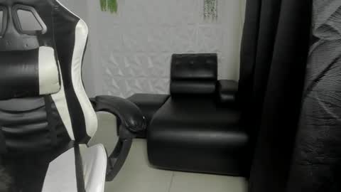 lunay_bigcock420 online show from February 19, 2:07 am