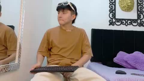 lunaydream online show from July 16, 1:06 pm