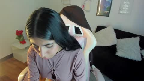  V A L E R I A   online show from September 24, 8:45 pm