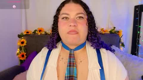 Snapshot of lunitaa_0 chatting on January 11, 2:38 am L U N I T A online show from January 11, 2:38 am