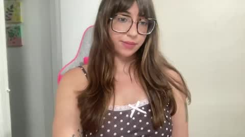 lunitamonroe online show from June 12, 10:14 am