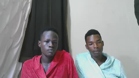 luoislove online show from November 23, 10:04 am